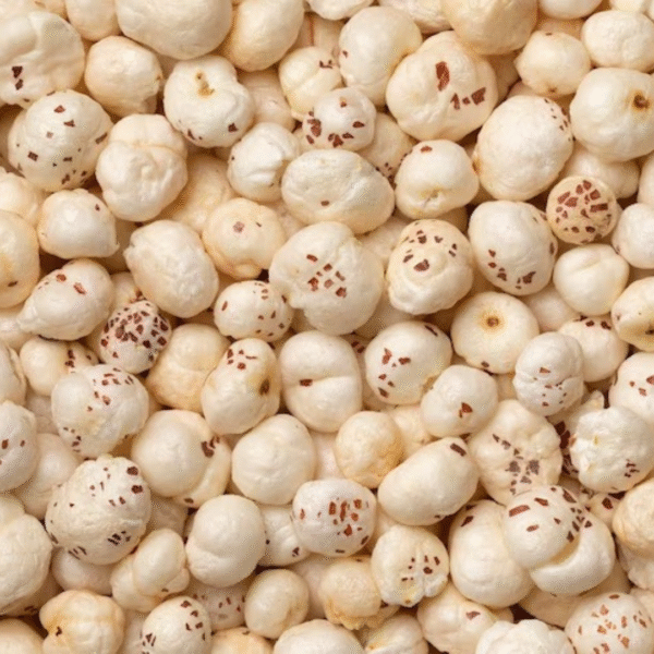 High-quality raw makhana (foxnuts) – clean, white, puffed lotus seeds suitable for export, snacking, or roasting